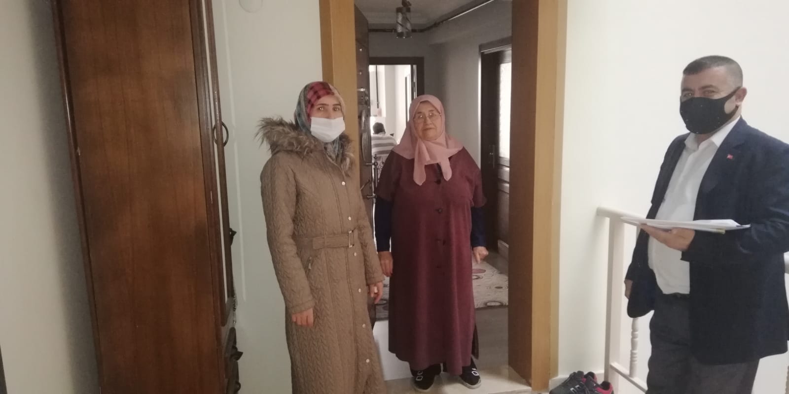 Ak Parti Keçiören İlçe Baskanlığı sokağa çıkma yasağı da Keçiören halkının hizmetinde.