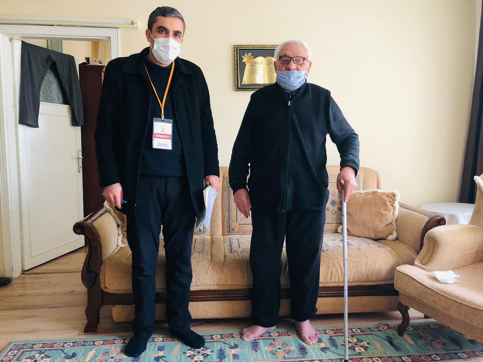 Ak Parti Keçiören İlçe Baskanlığı sokağa çıkma yasağı da Keçiören halkının hizmetinde.